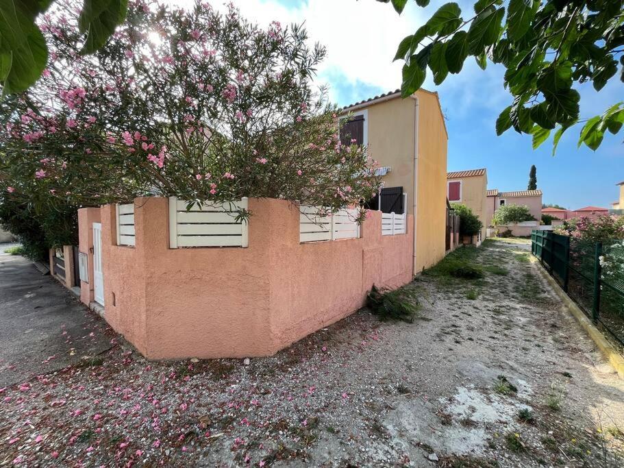 Maison Vacances Proche De La Mer Le Barcarès Екстериор снимка